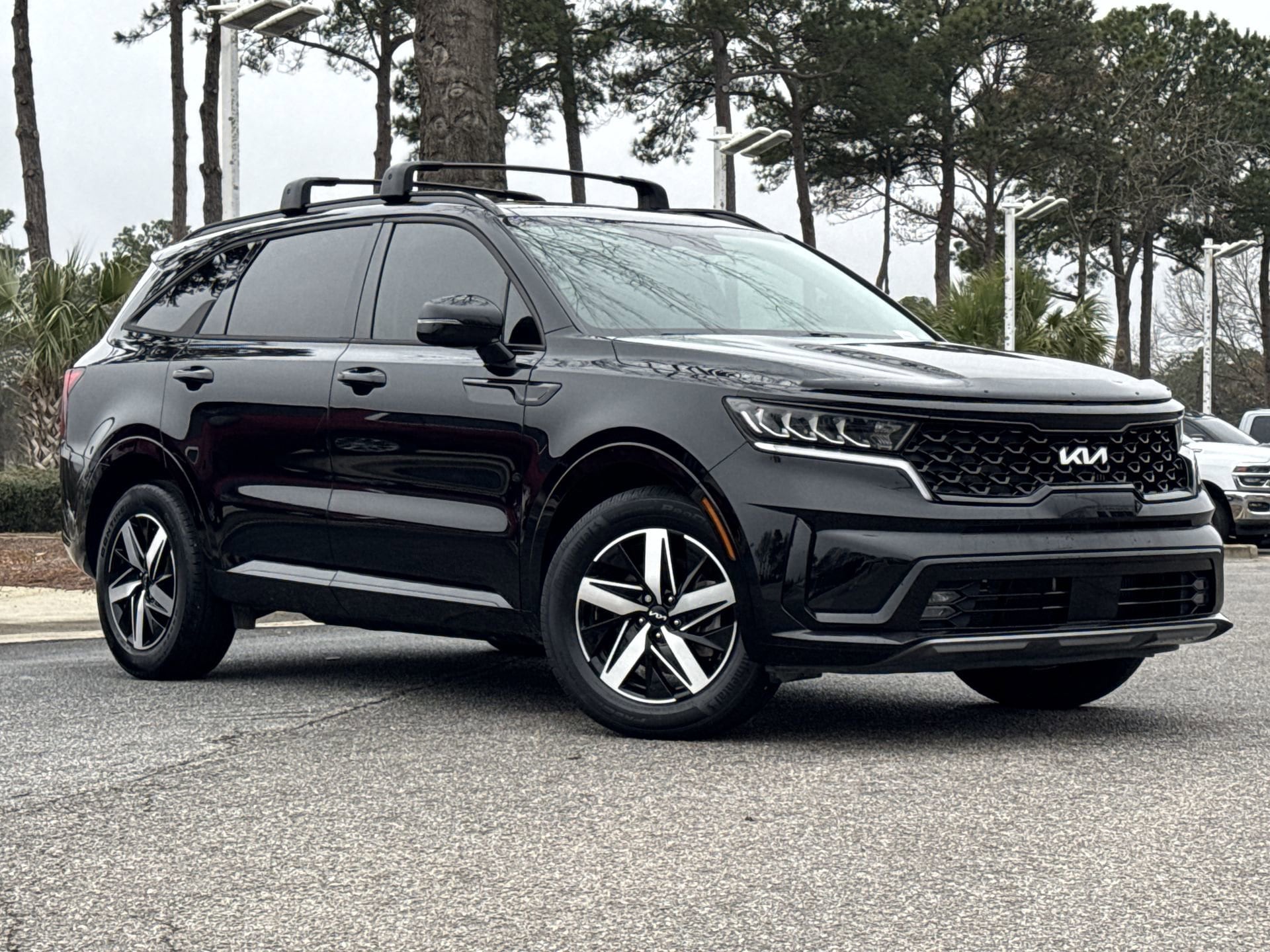 2023 Kia Sorento EX photo 2