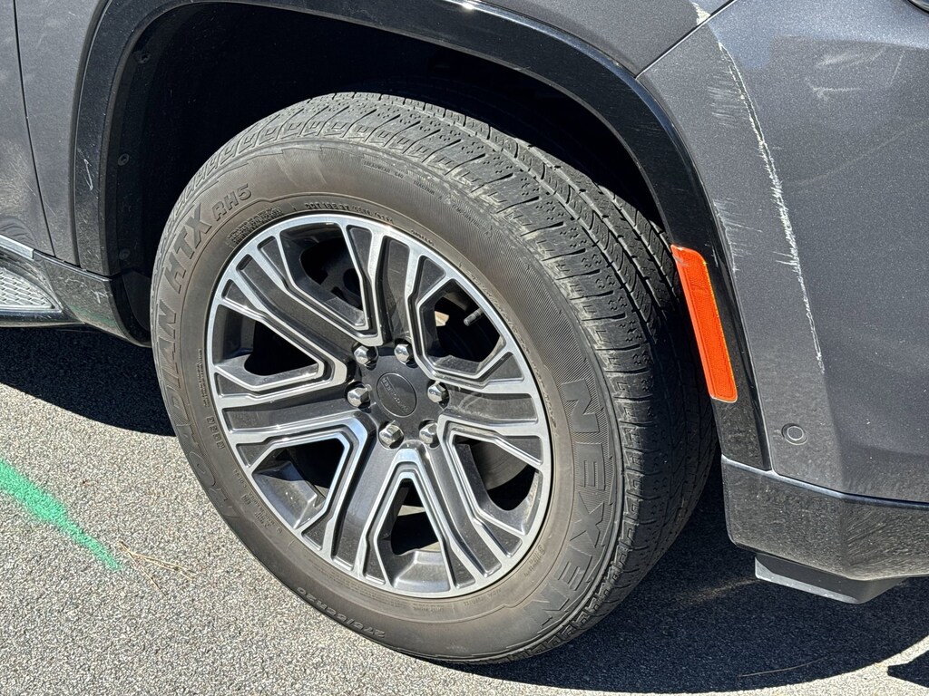 Used 2024 Jeep Wagoneer Series II SUV