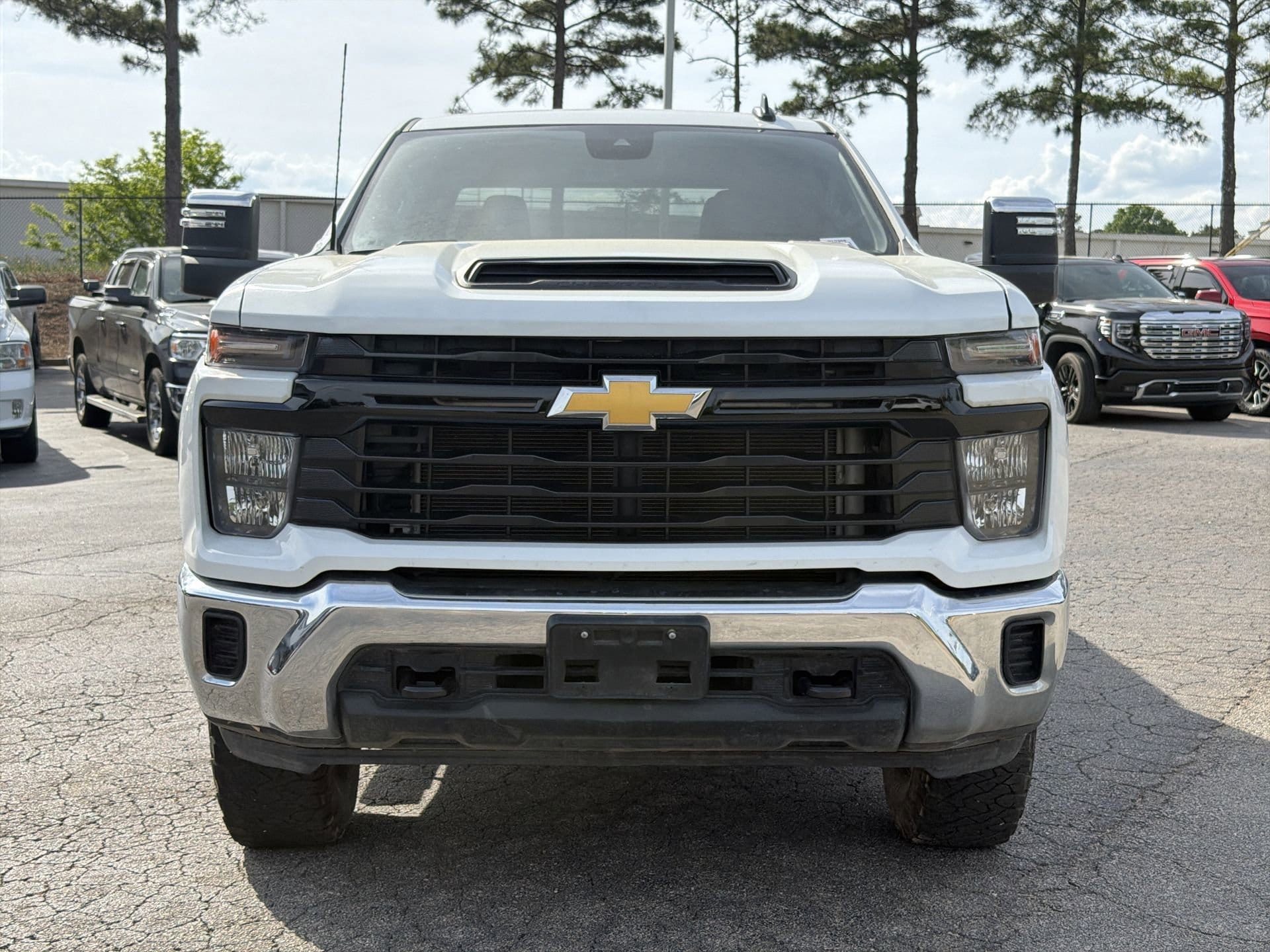 2024 Chevrolet Silverado 2500HD Work Truck photo 4