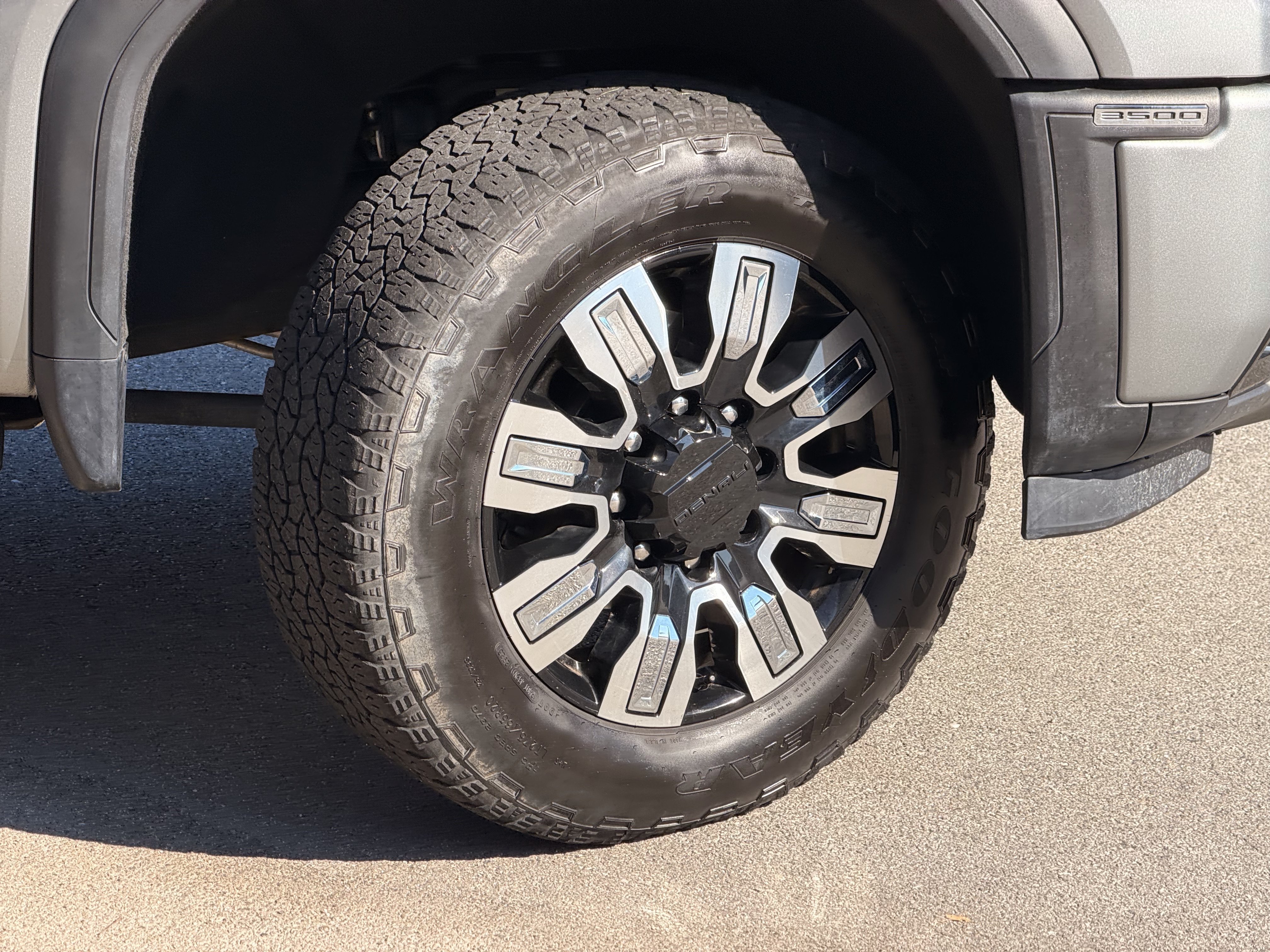 Used 2024 GMC Sierra 3500HD Denali Pickup