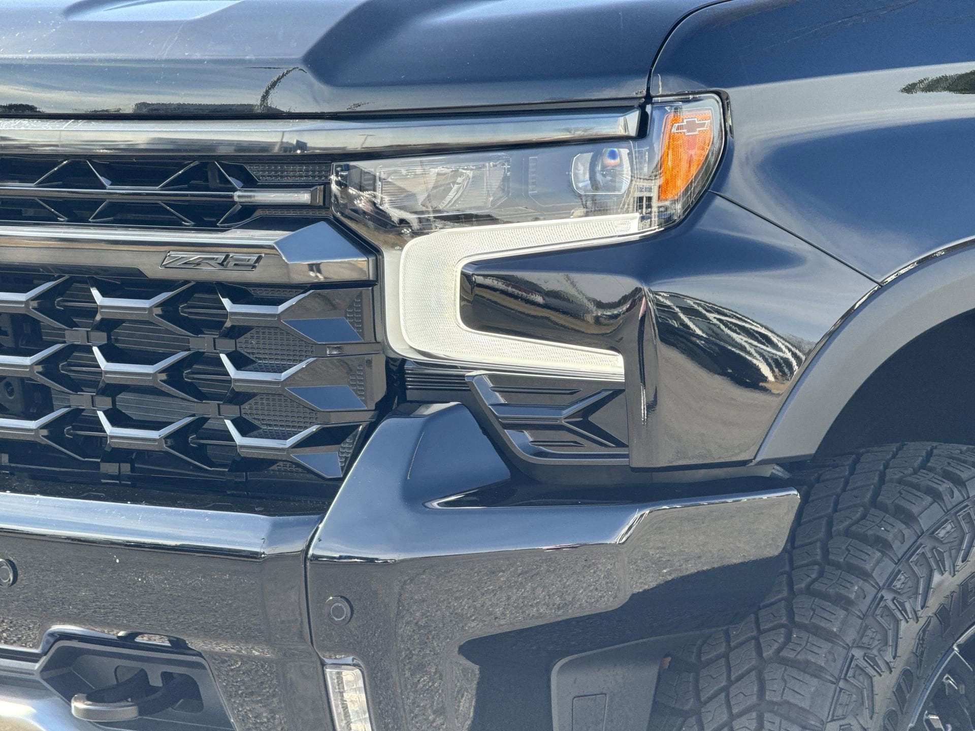 2026 Chevrolet Silverado 1500 ZR2 photo 3