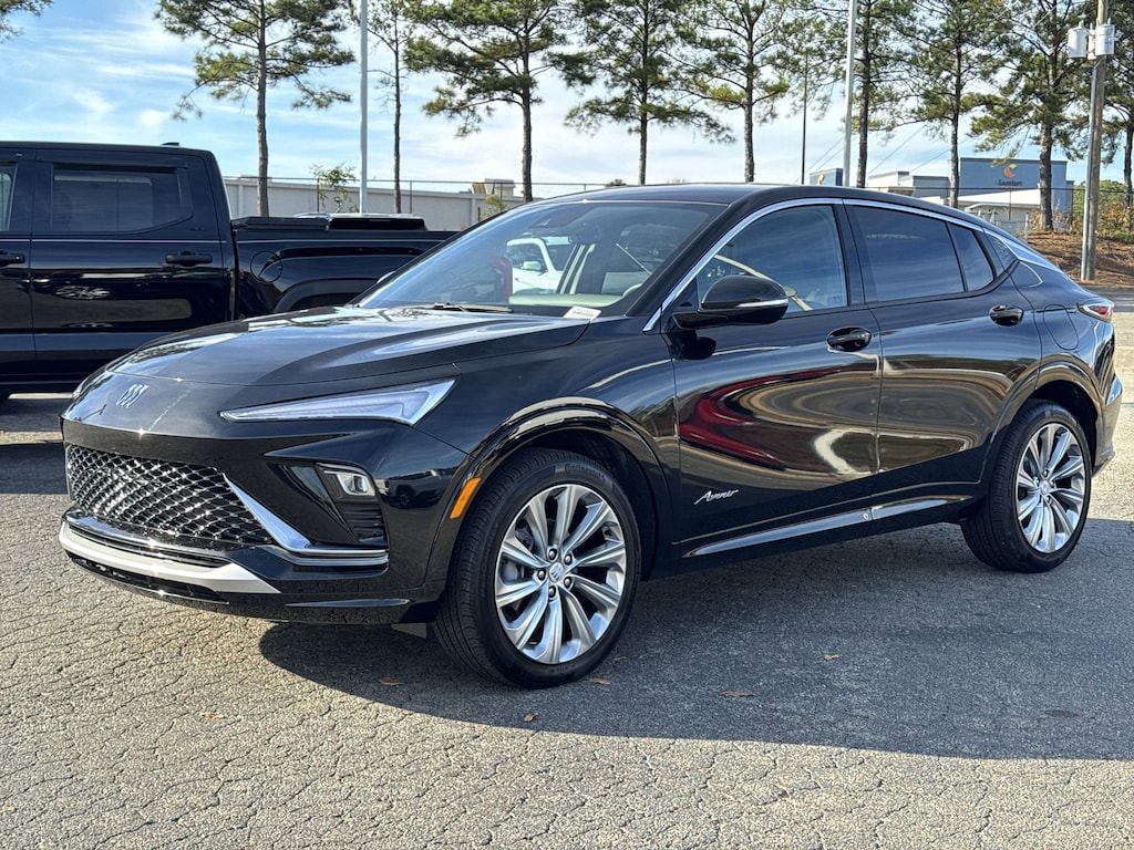 Used 2025 Buick Envista Avenir SUV