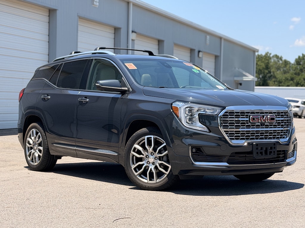 Used 2022 GMC Terrain Denali SUV