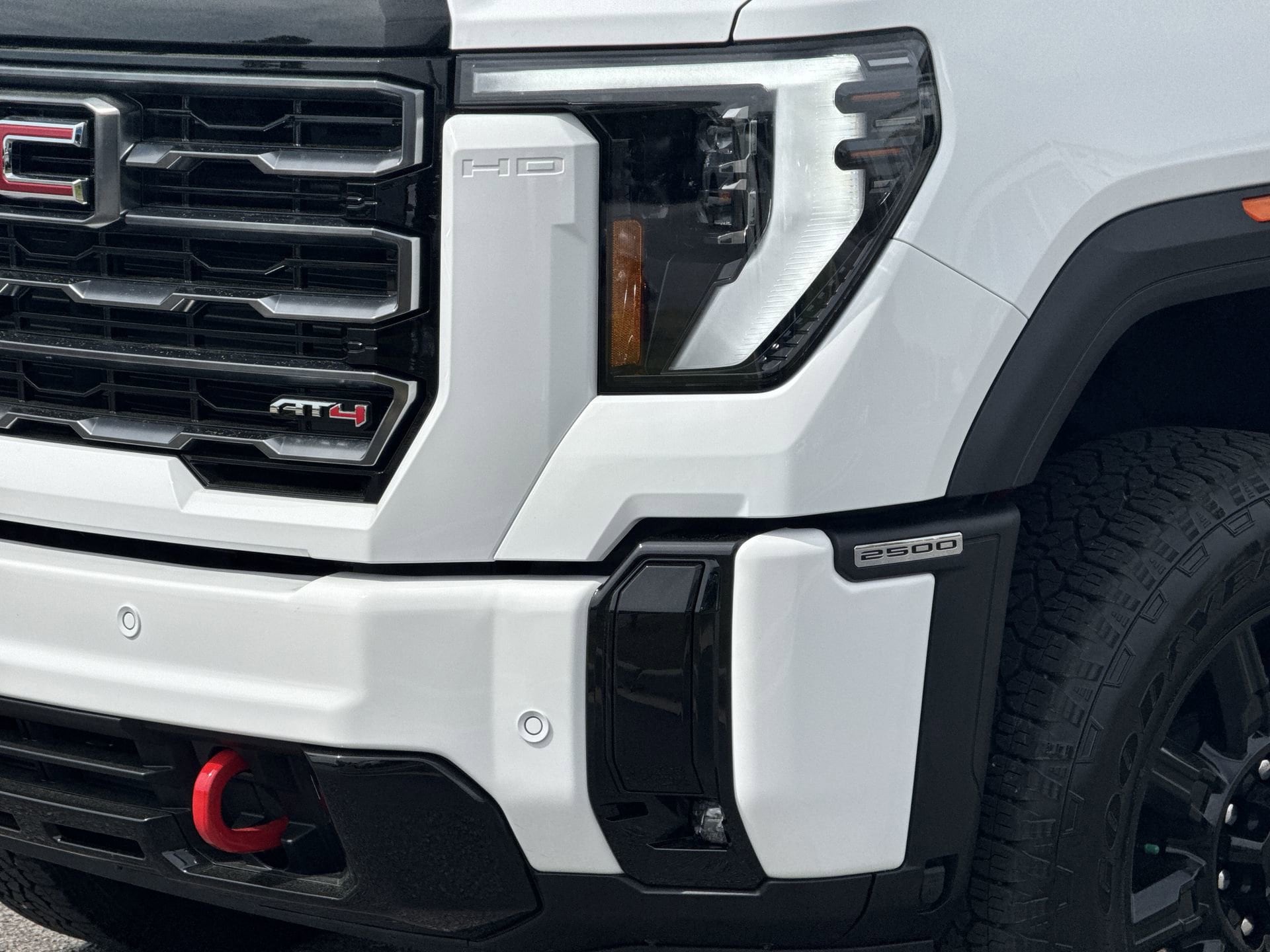 2026 GMC Sierra 2500HD AT4 photo 4
