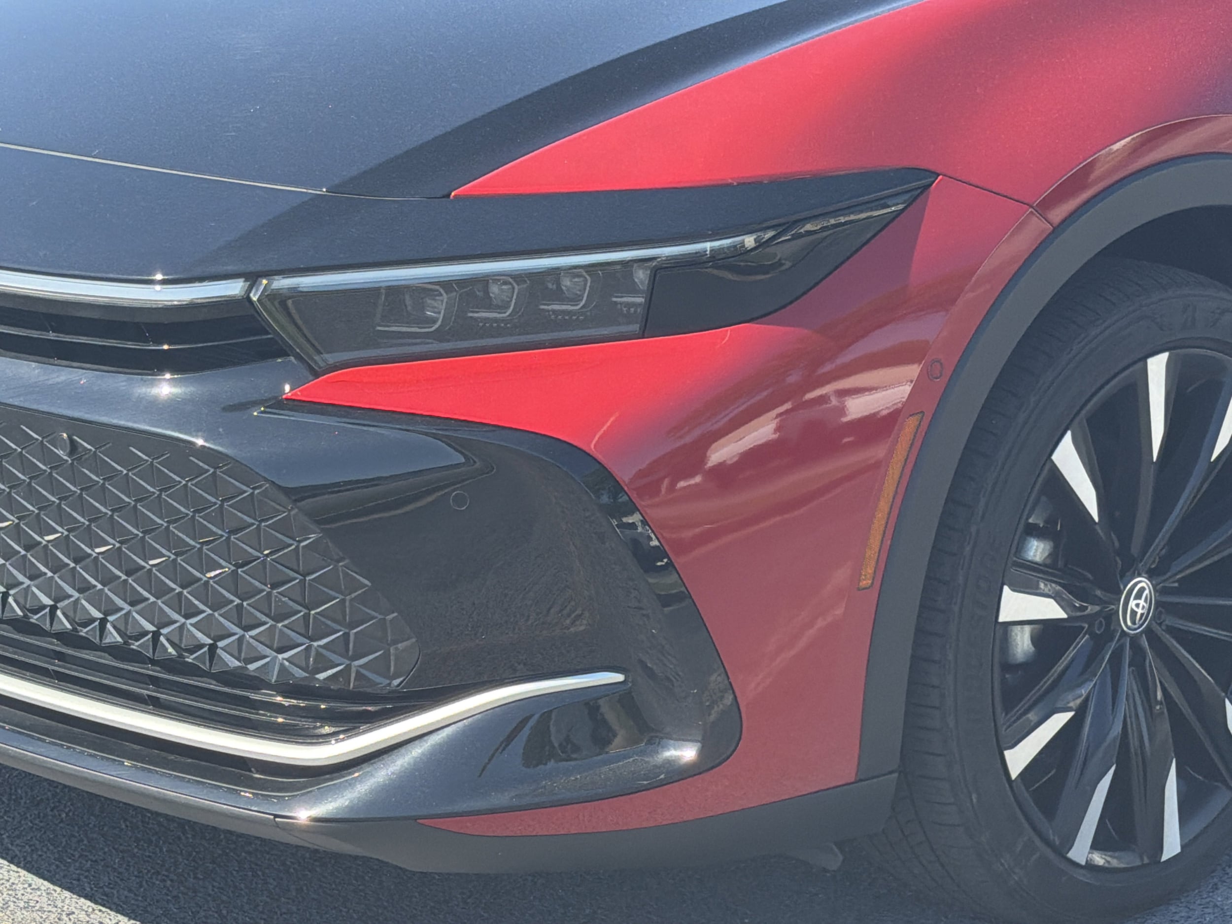 2023 Toyota Crown Platinum photo 6