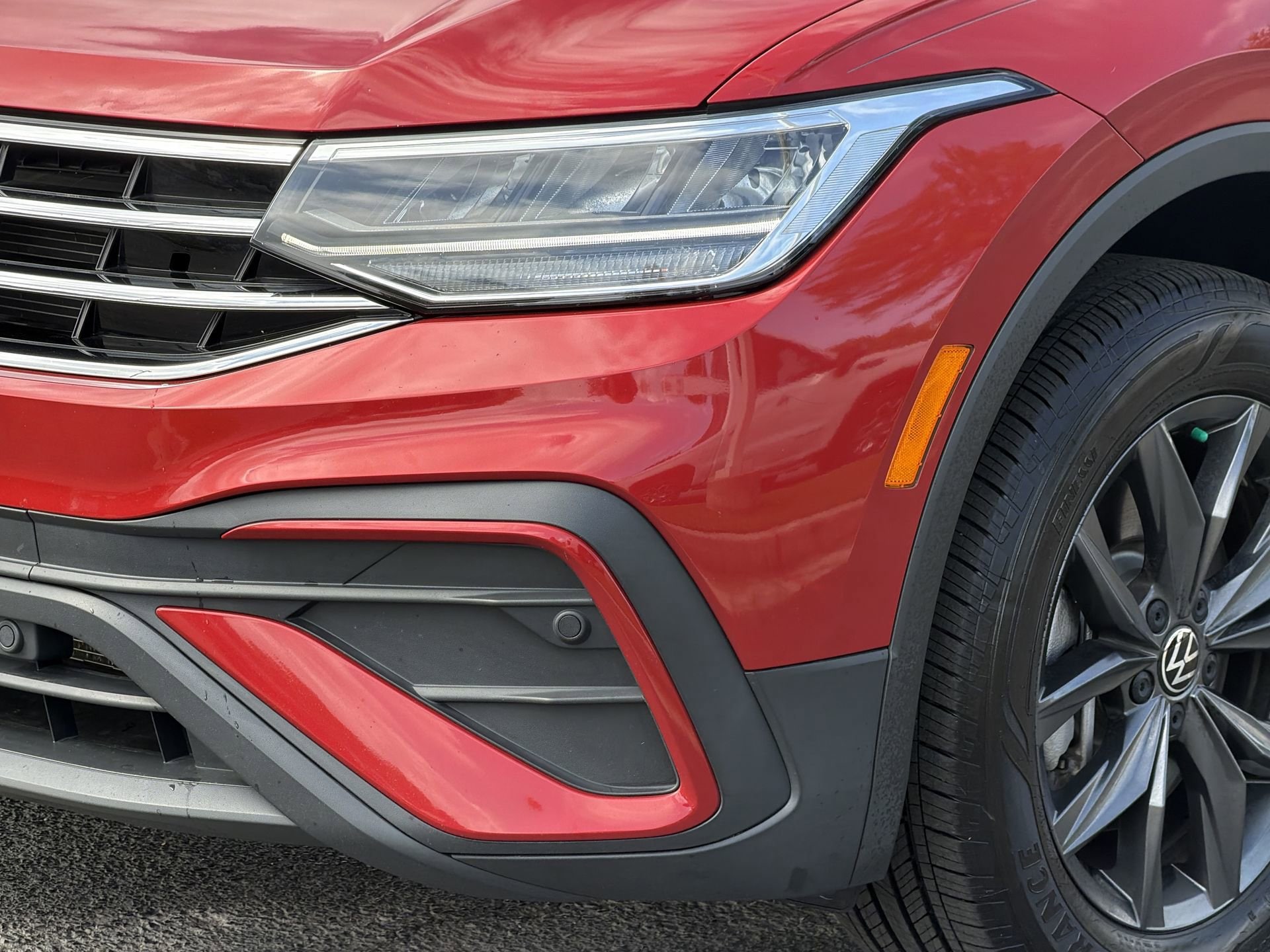 2024 Volkswagen Tiguan SE photo 4