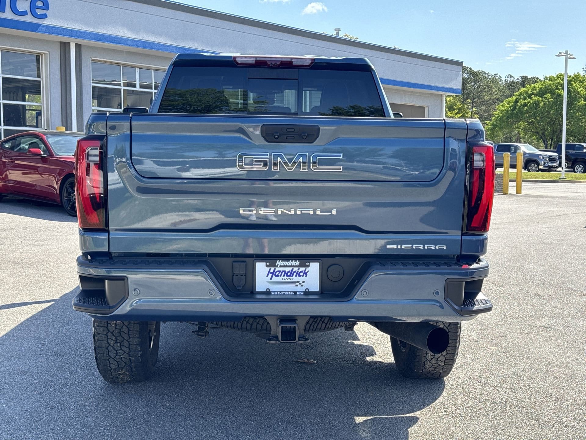 2024 GMC Sierra 2500HD Denali Ultimate photo 3