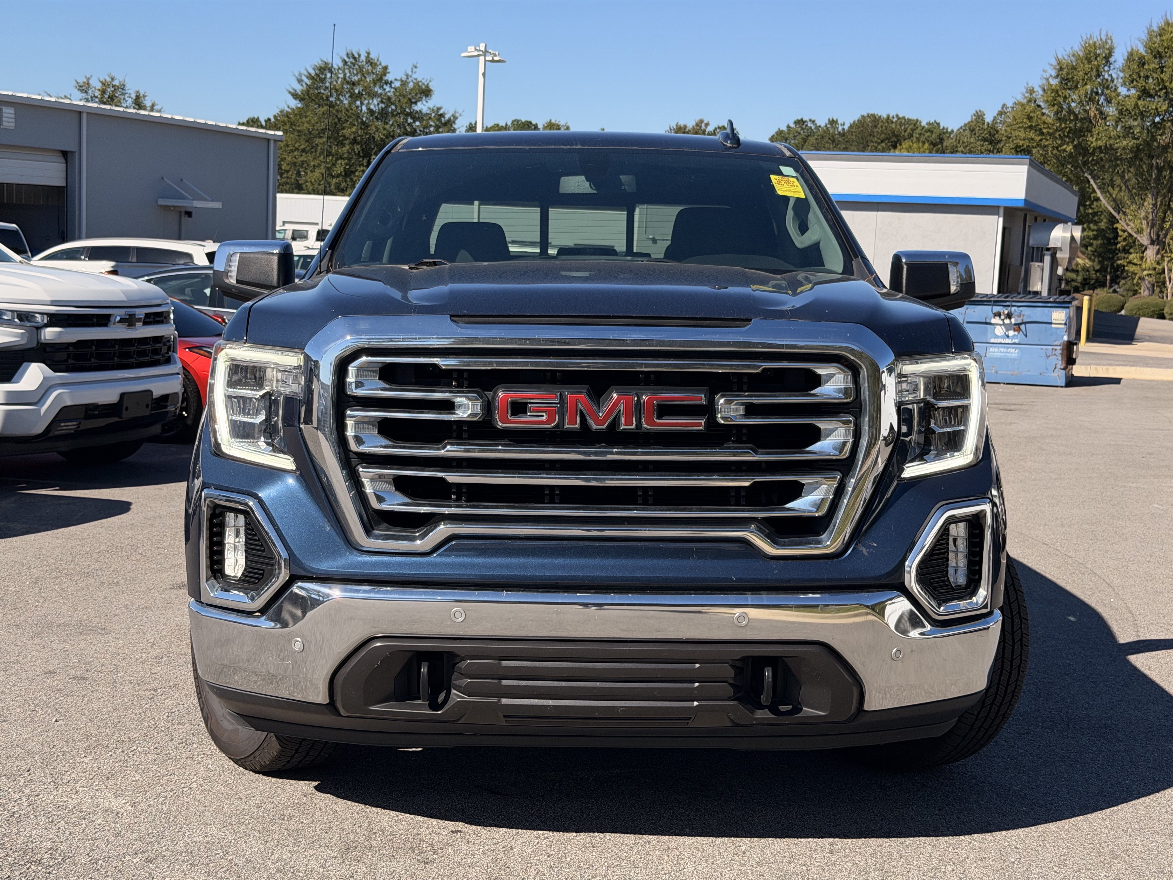 Used 2021 GMC Sierra 1500 SLT Pickup
