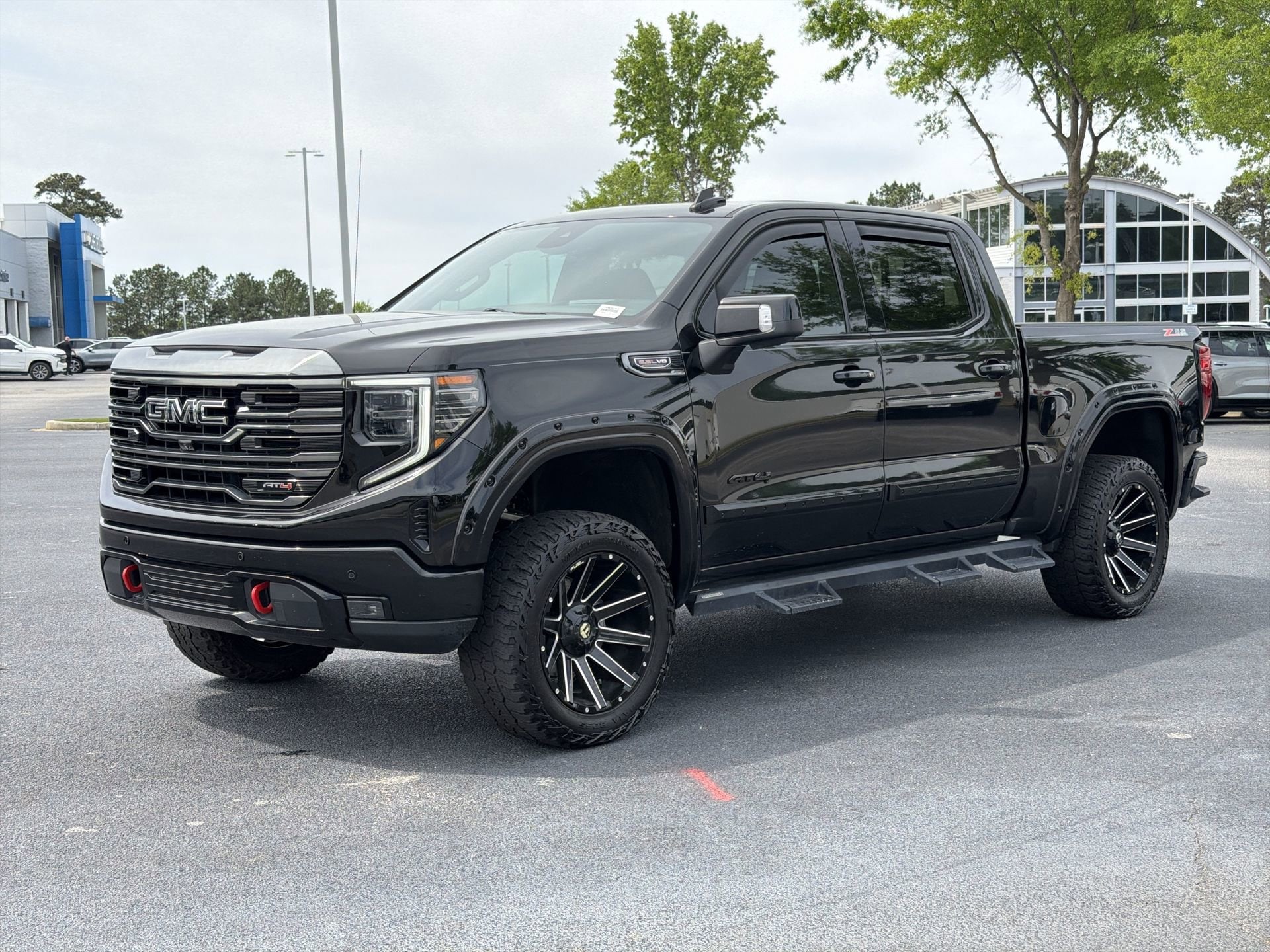 2023 GMC Sierra 1500 AT4 photo 2