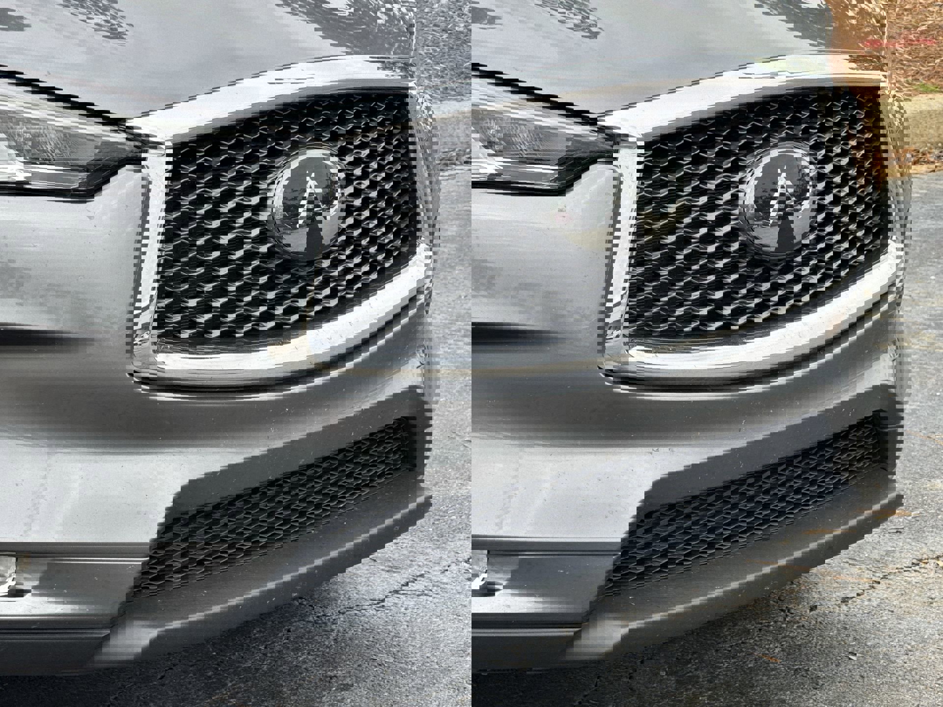 2022 Infiniti QX50 Luxe photo 3