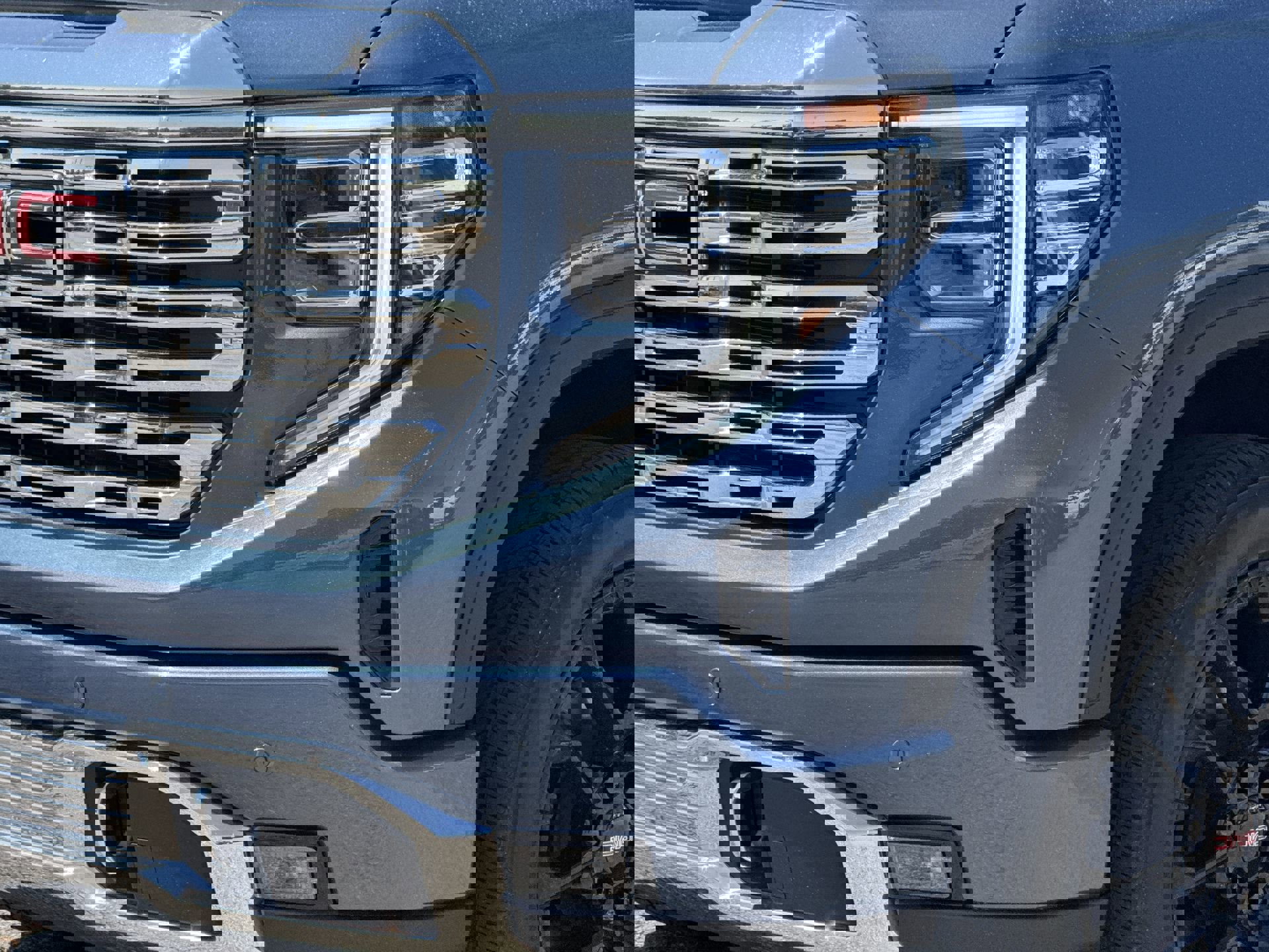 2025 GMC Sierra 1500 Denali photo 4