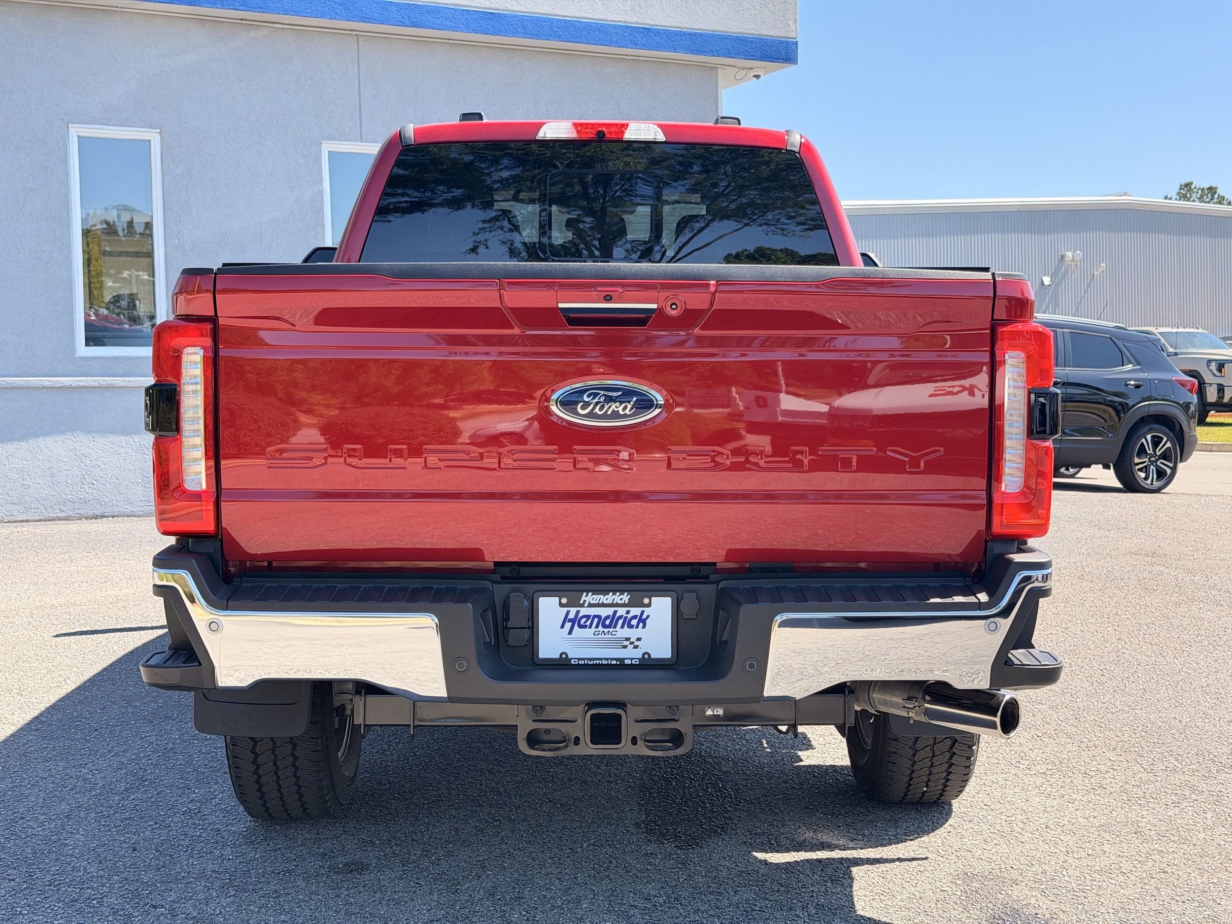 2024 Ford Super Duty F-250 SRW LARIAT photo 6