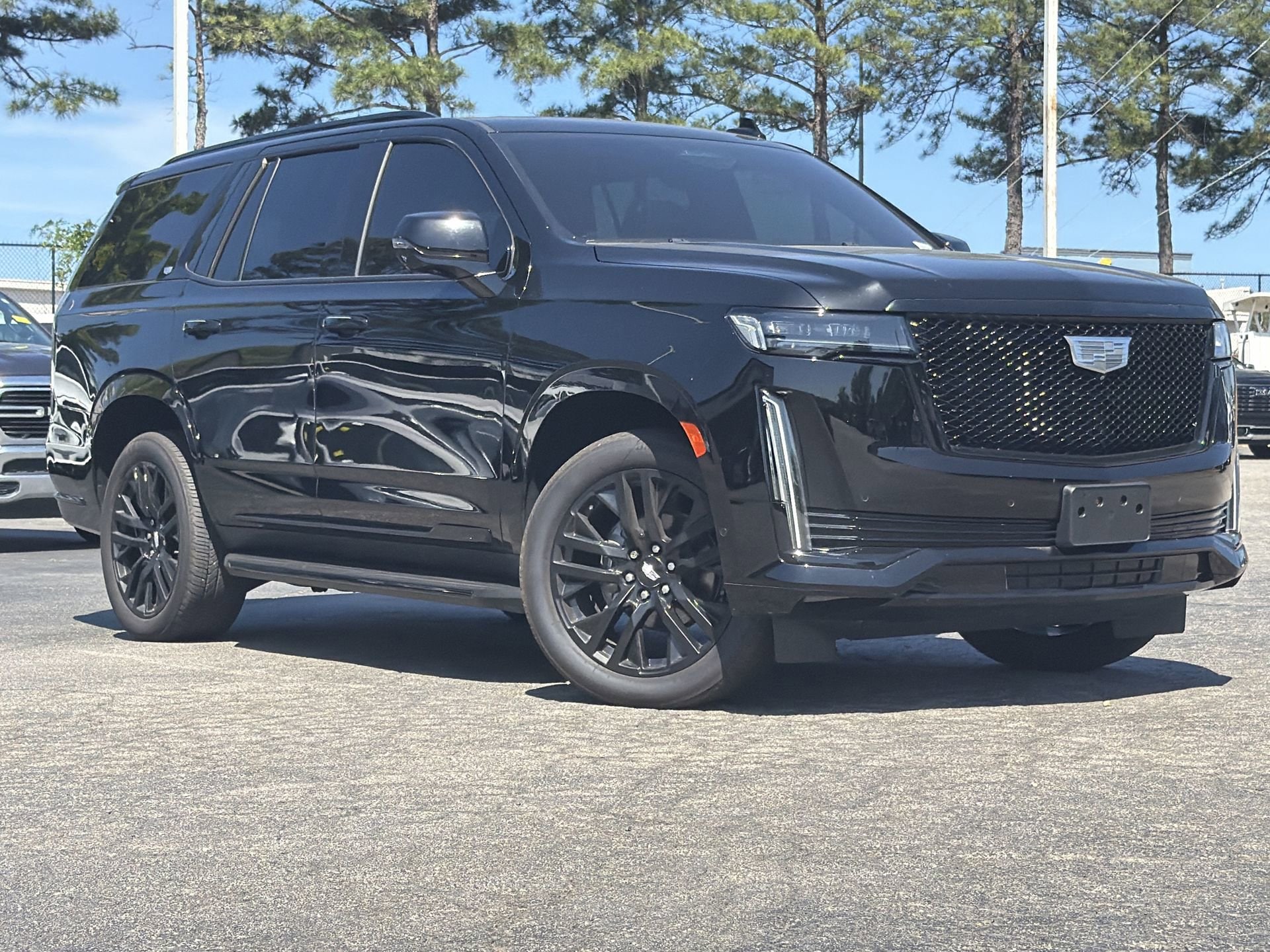 2022 CADILLAC Escalade Sport photo 2