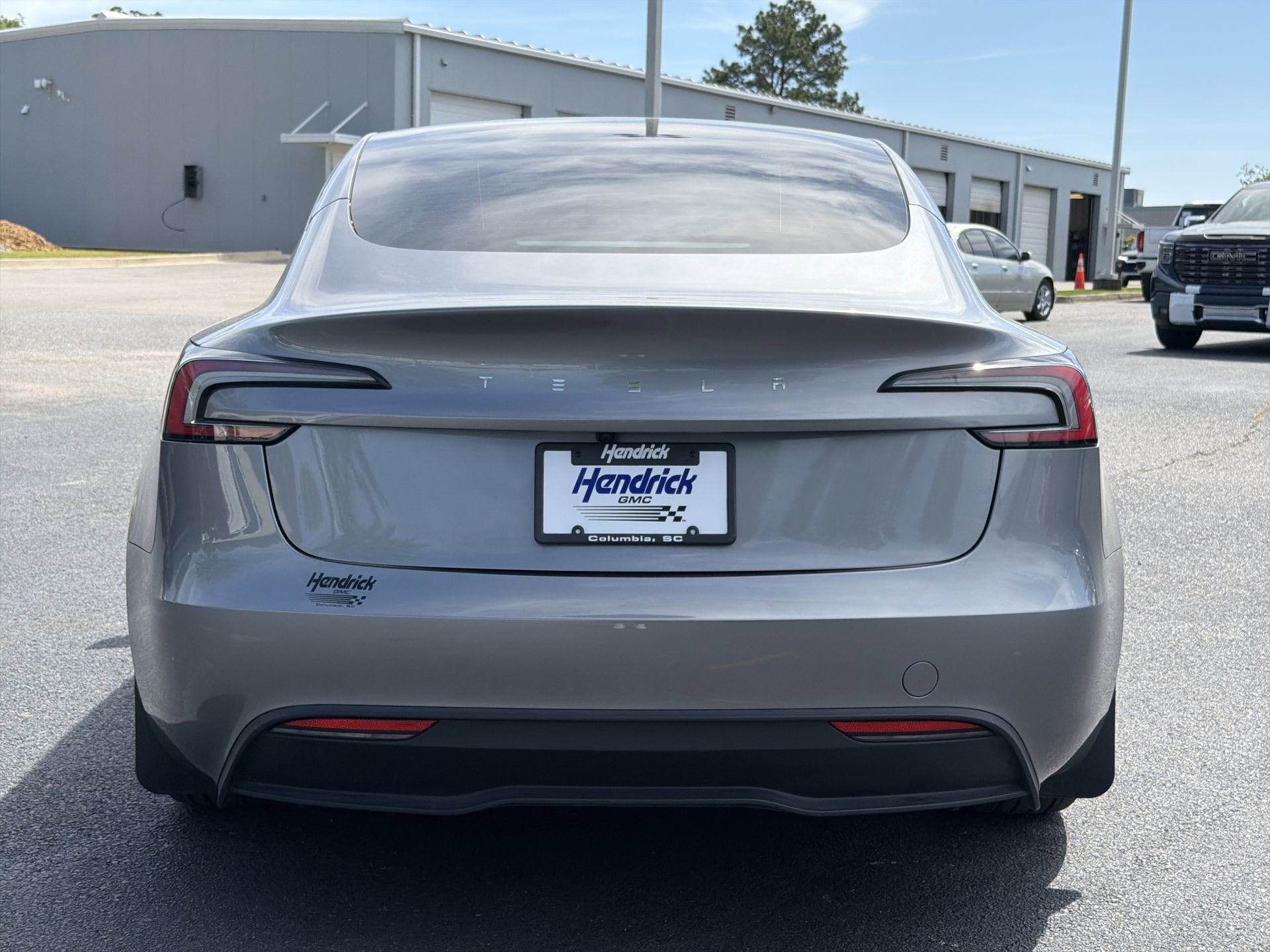 2025 Tesla Model 3 Standard photo 3
