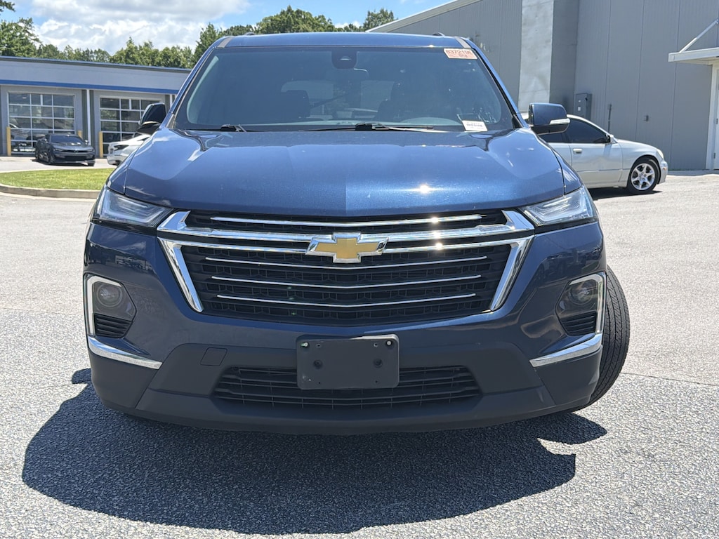 Used 2023 Chevrolet Traverse LT Cloth SUV