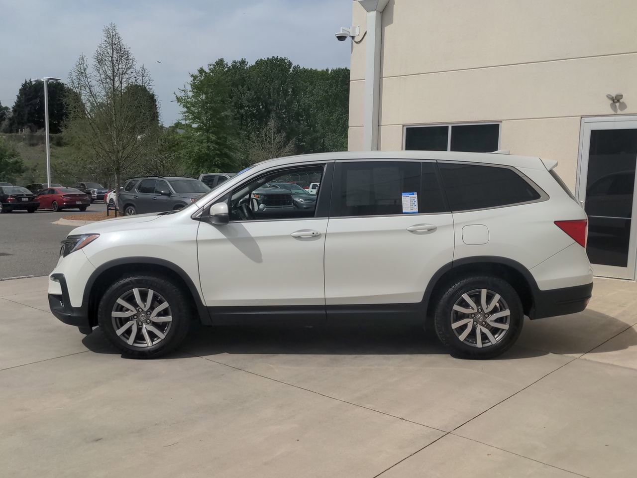 2020 Honda Pilot EX-L photo 6