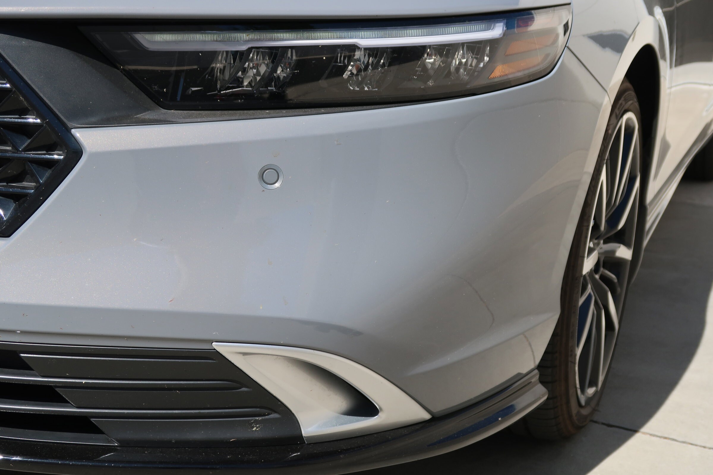 2025 Honda Accord Hybrid Touring photo 5