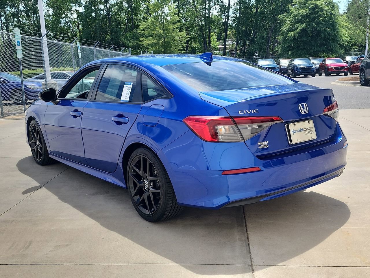 2023 Honda Civic Sport photo 3