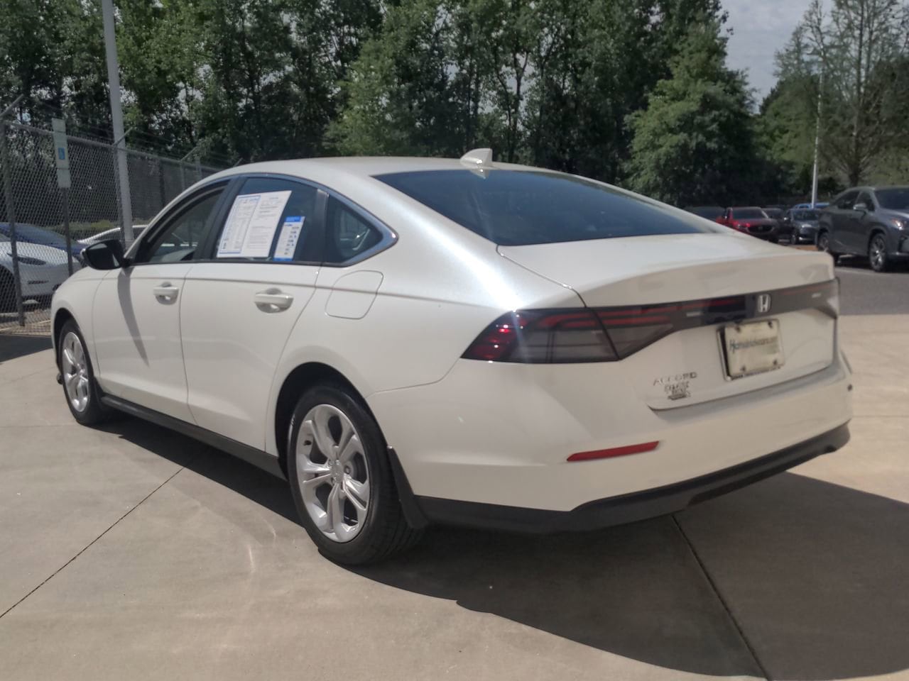 2025 Honda Accord LX photo 3