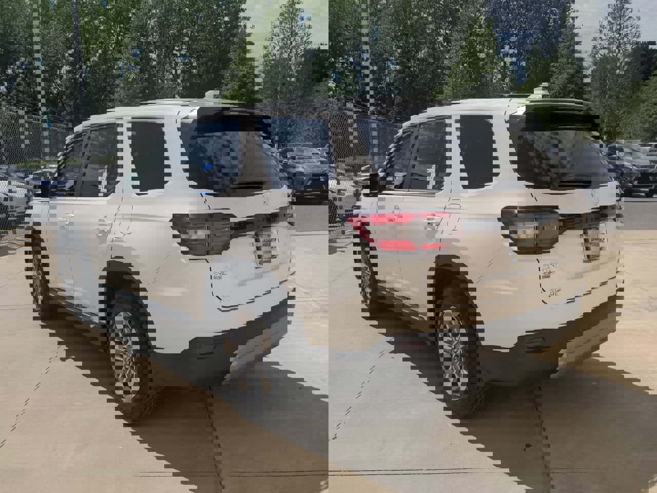 2025 Honda Pilot EX-L photo 3