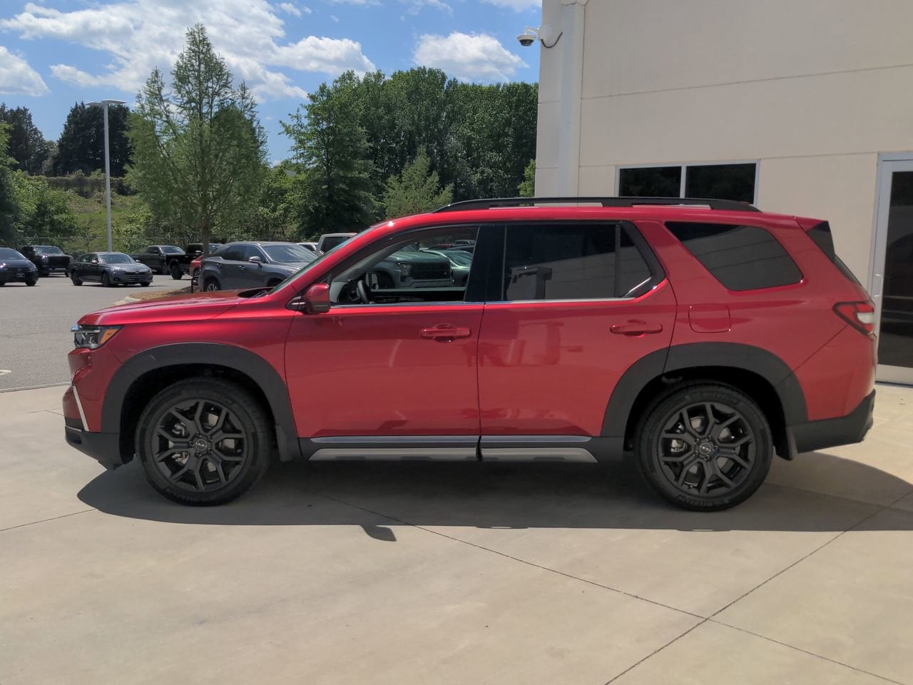 2025 Honda Pilot Touring+ photo 6