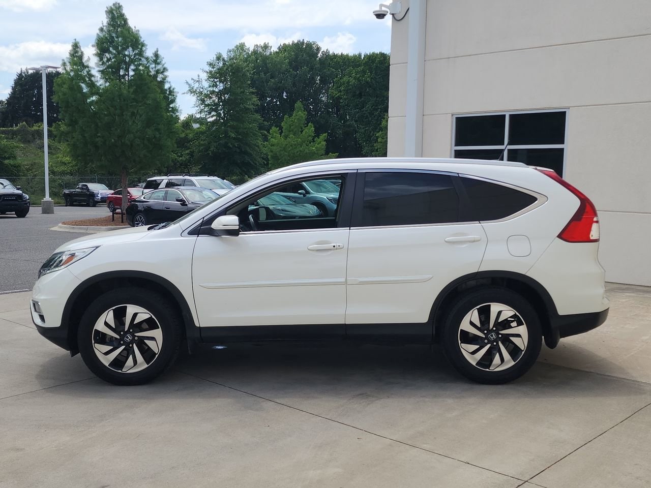 2015 Honda CR-V Touring photo 6