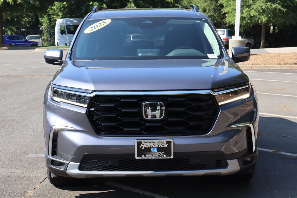 Used 2025 Honda Pilot Touring+ SUV