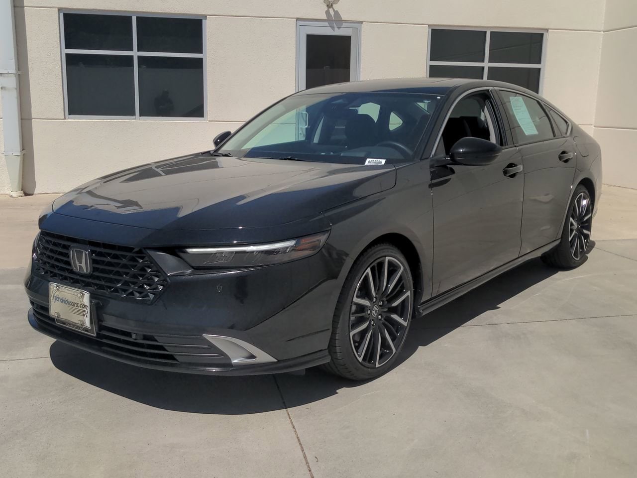 2025 Honda Accord Hybrid Touring photo 4