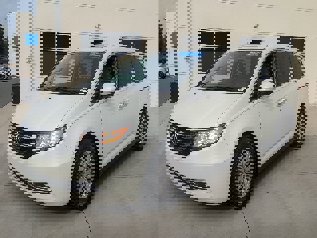 2015 Honda Odyssey EX-L photo 3