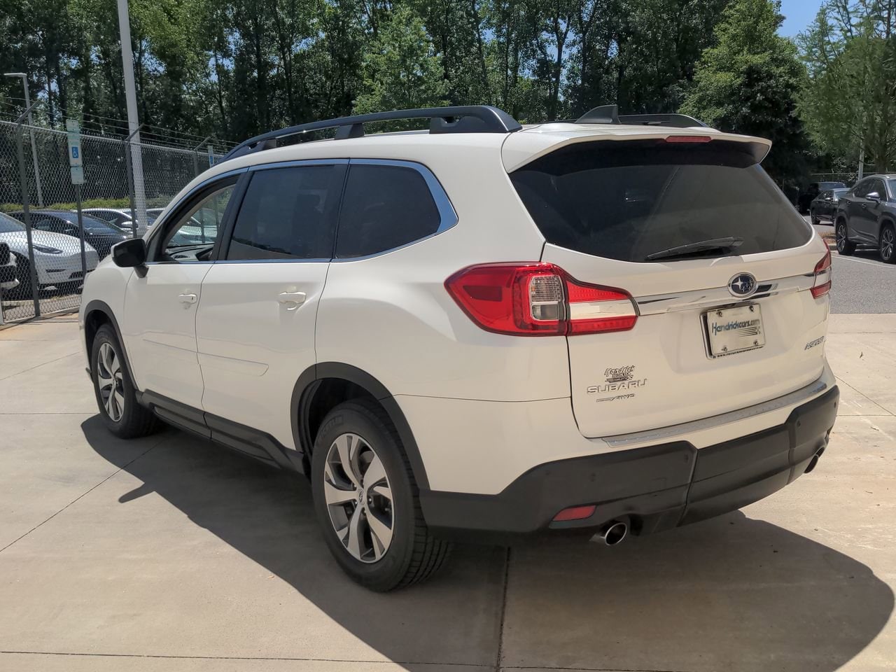 2019 Subaru Ascent Premium photo 3