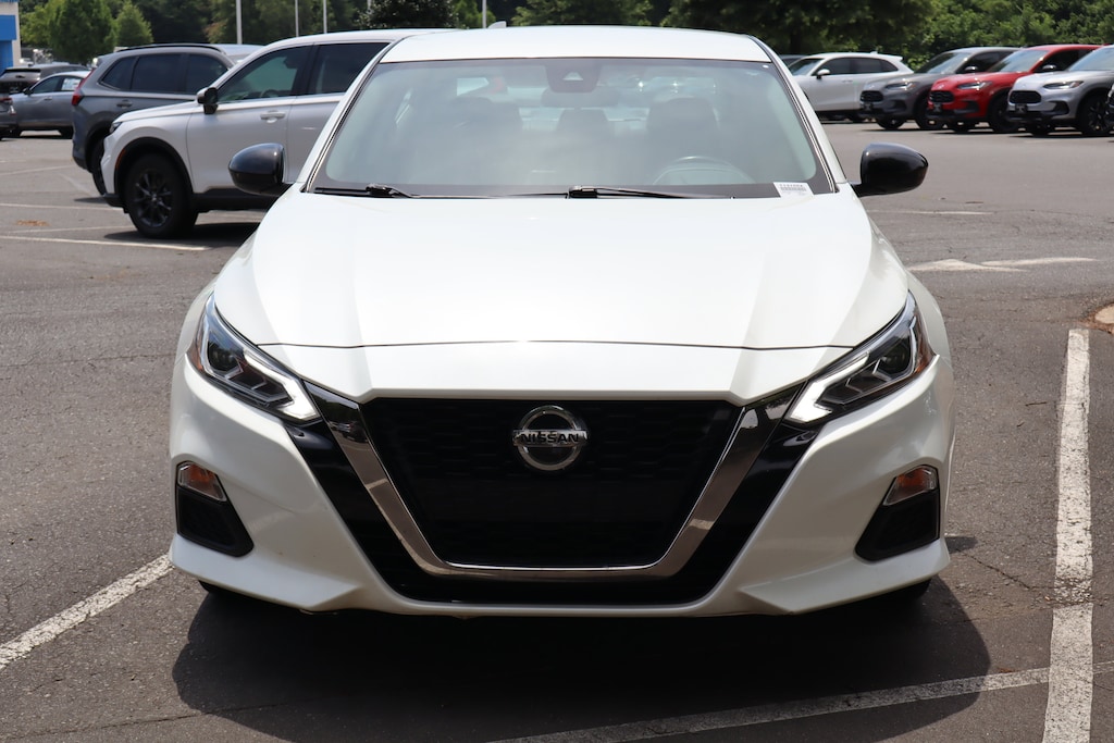 Used 2020 Nissan Altima 2.5 SR Sedan