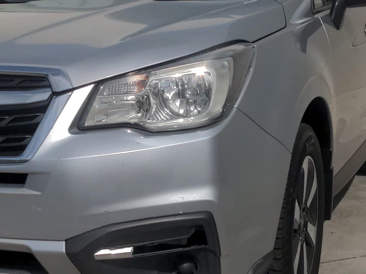 2017 Subaru Forester Premium photo 5