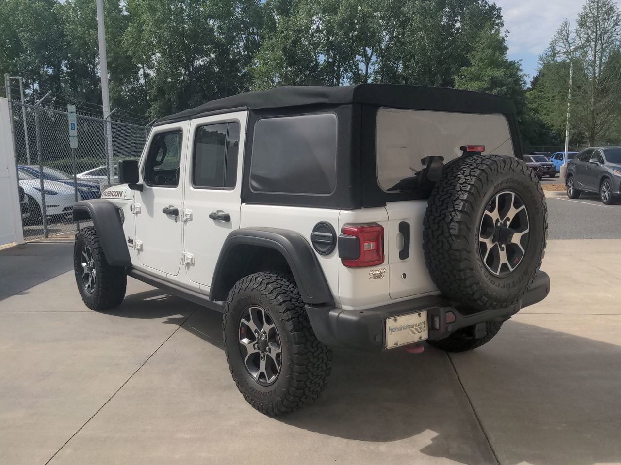 2018 Jeep Wrangler Unlimited Rubicon photo 3