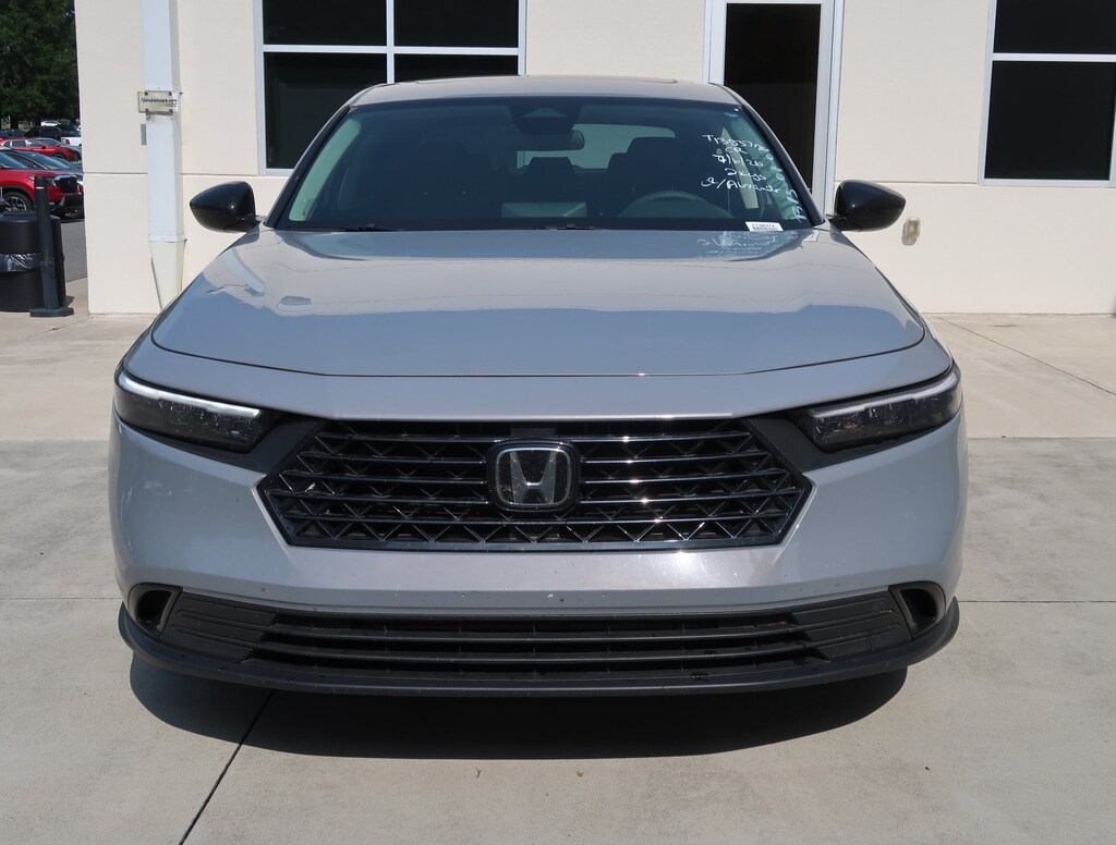 Used 2025 Honda Accord SE Sedan