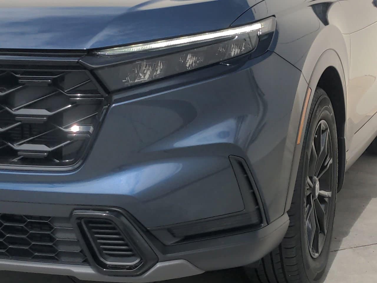 2025 Honda CR-V Hybrid Sport photo 5