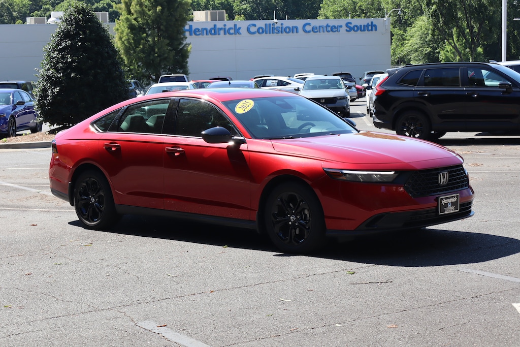 Used 2025 Honda Accord SE Sedan