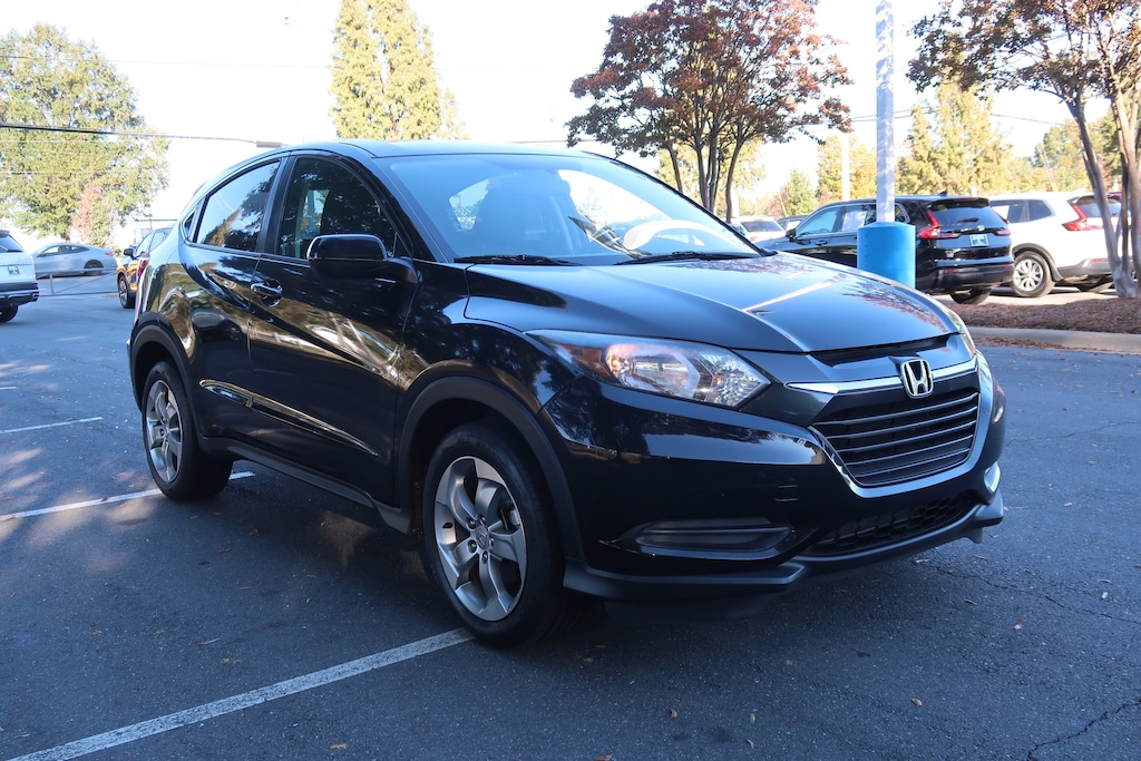 Used 2016 Honda HR-V LX SUV