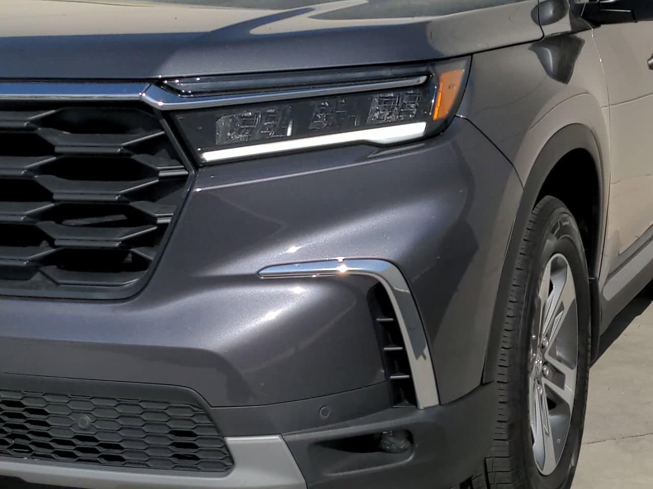 2025 Honda Pilot EX-L photo 5