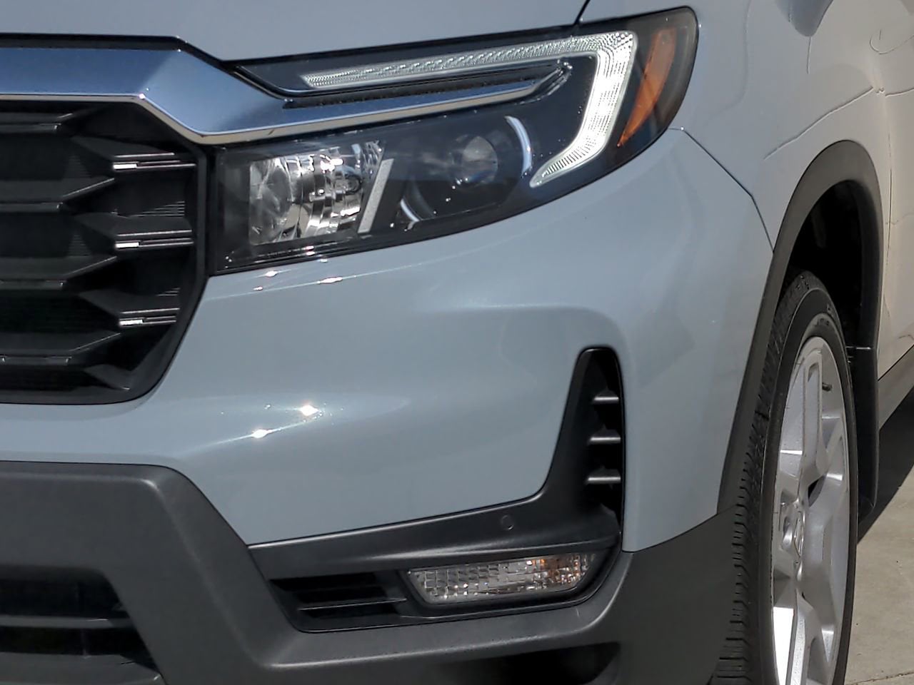 2024 Honda Passport EX-L photo 5