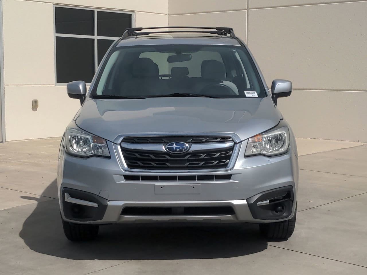 2017 Subaru Forester Premium photo 2