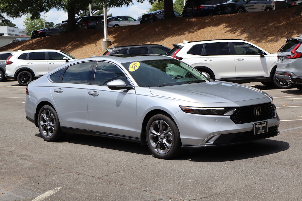 Used 2025 Honda Accord Hybrid EX-L Sedan