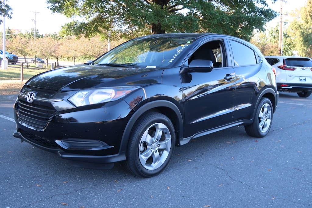 Used 2016 Honda HR-V LX SUV