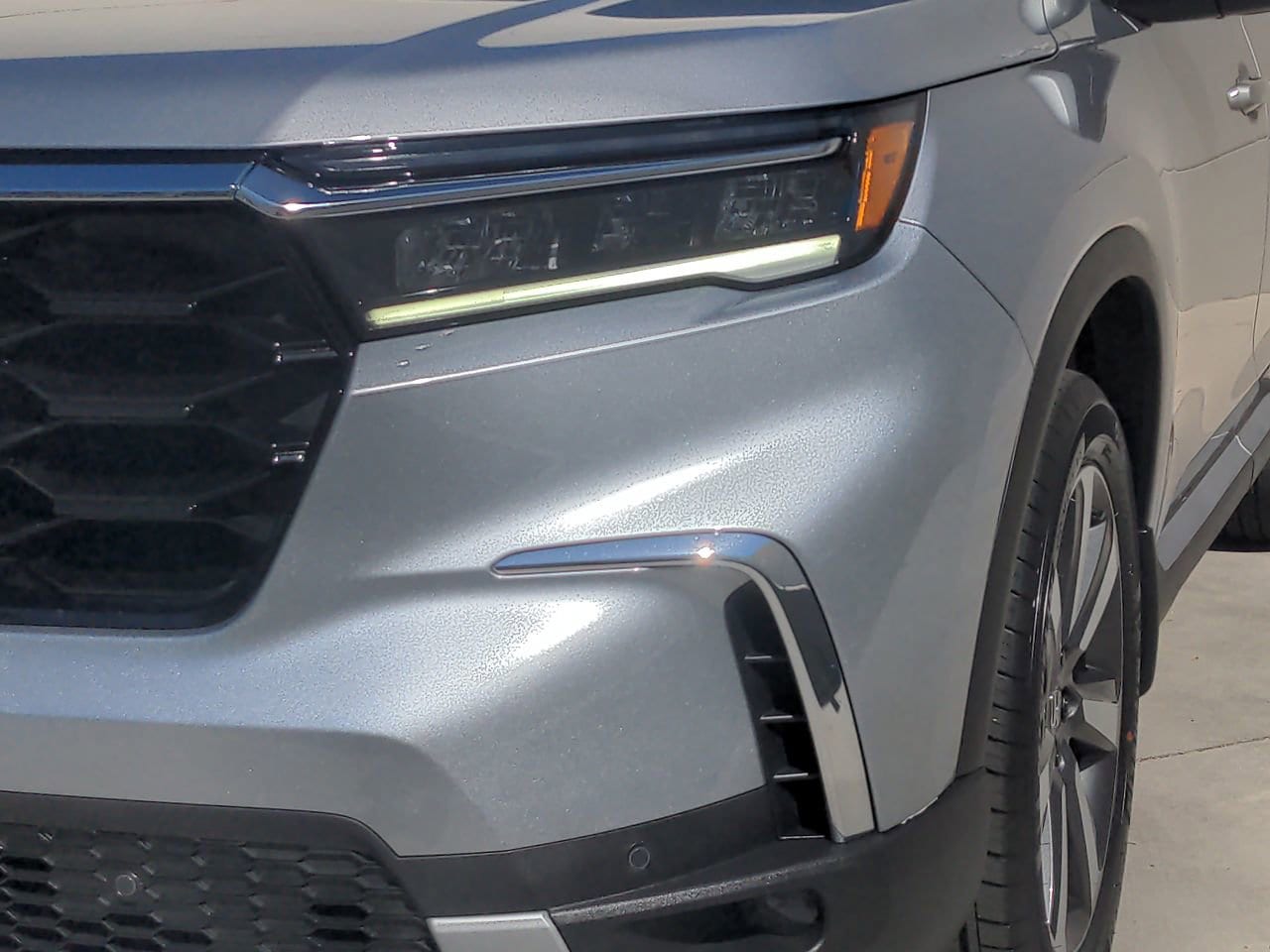 2024 Honda Pilot Touring photo 5