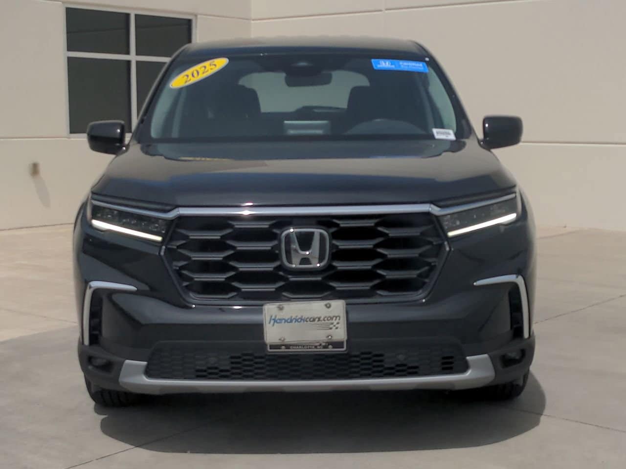 2025 Honda Pilot EX-L photo 2