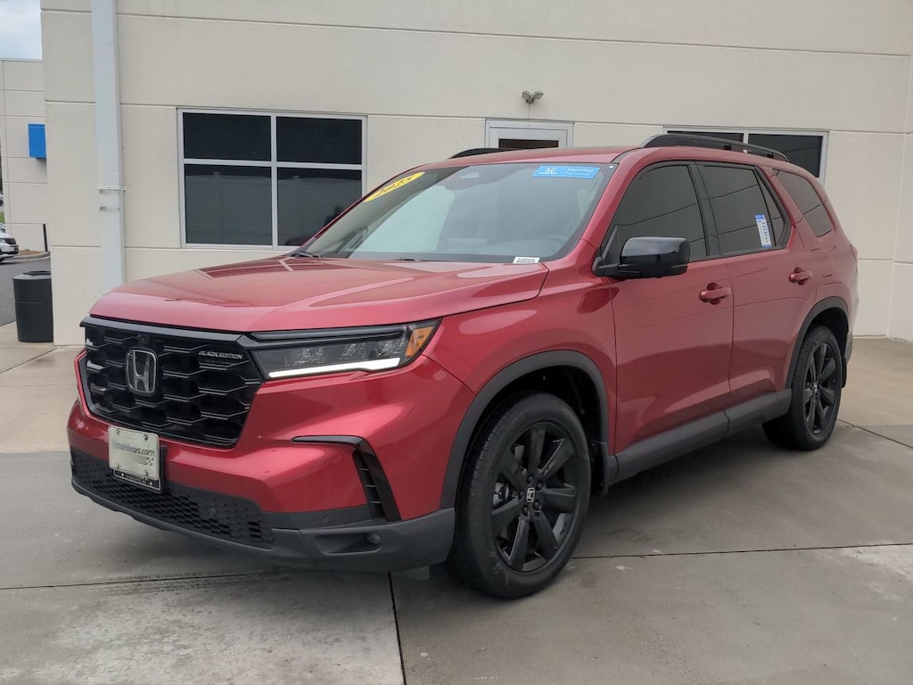 Certified 2025 Honda Pilot Black Edition SUV