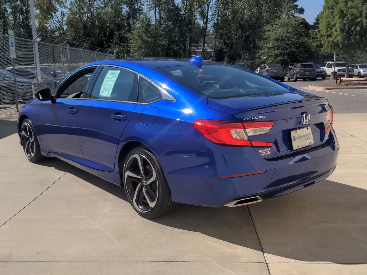 2020 Honda Accord Sport photo 3