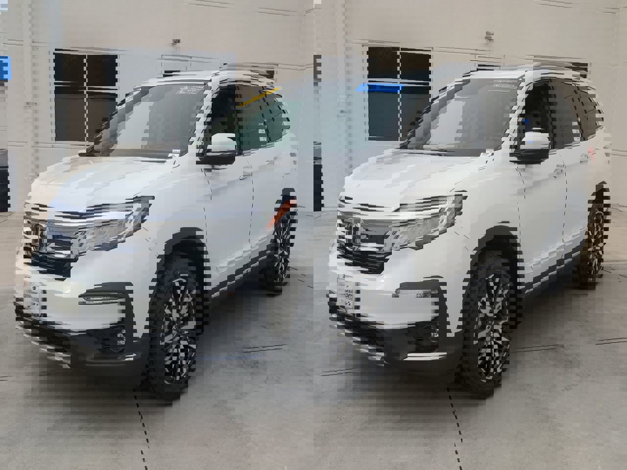 2022 Honda Pilot Touring 7-Passenger photo 4