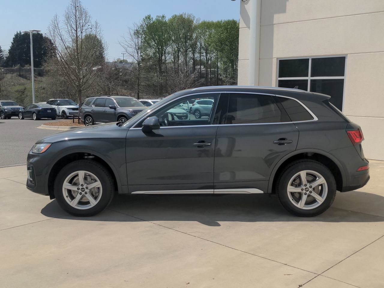 2021 Audi Q5 Premium photo 3