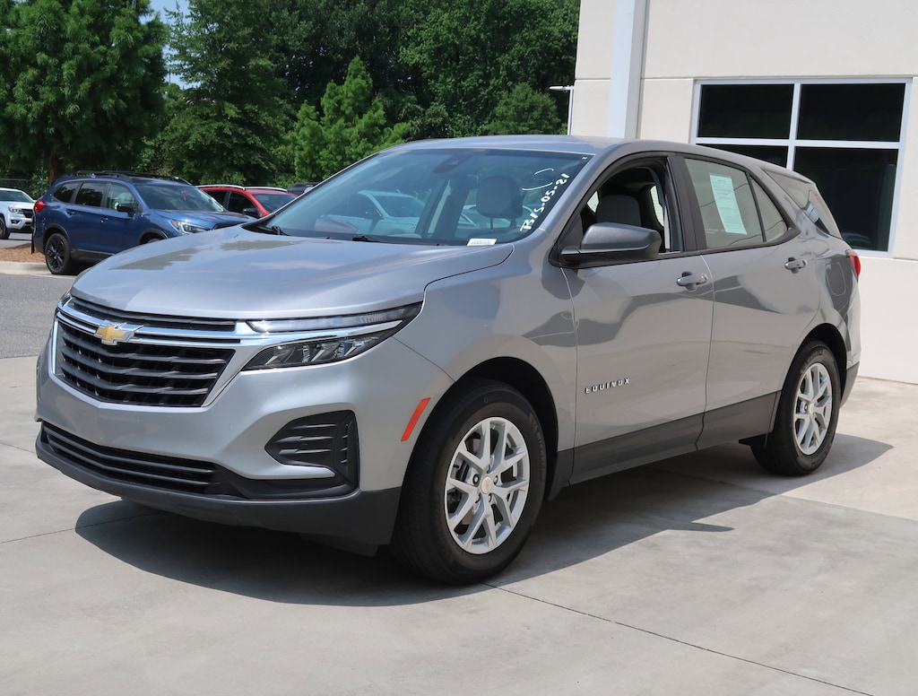 Used 2023 Chevrolet Equinox LS SUV