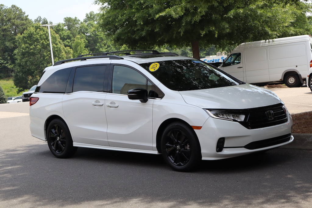 Certified 2024 Honda Odyssey Sport Minivan